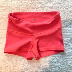 LULULEMON Short